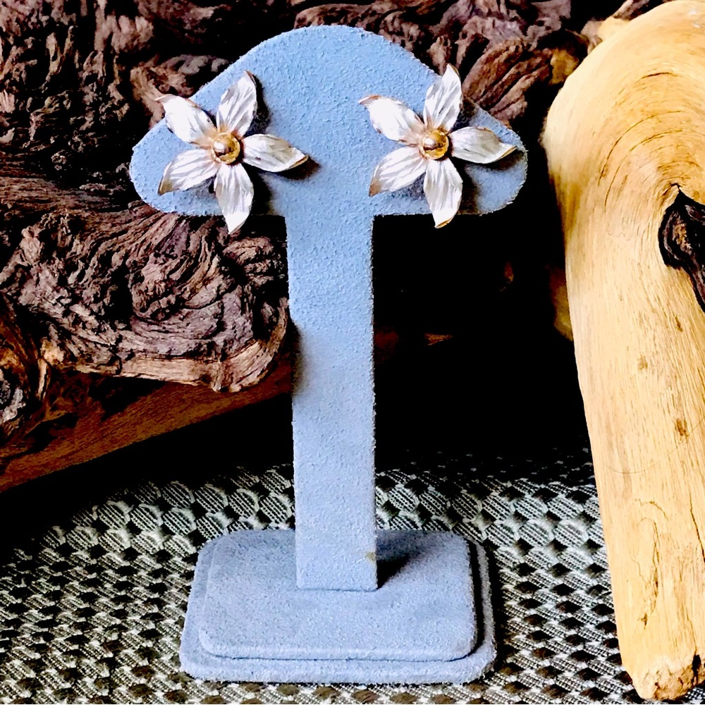 VTG Vintage Judy Lee SIGNED Costume Gold & Silver Tone Floral Clip On Earrings